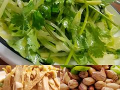 -房县土本味土鸡汤特色餐厅(沌口店)