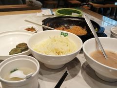 -绿草地·湘菜(酃湖师院店)