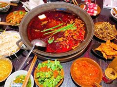 -四小区火锅·巷子里的重庆火锅(花照壁店)