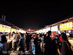 -大学城夜市大排档(凤栖路店)