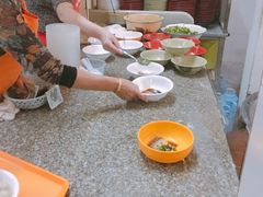 -张阿三馄饨店