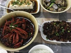 -吴记口味馆