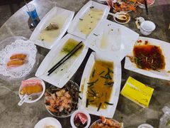 -四川小胡子海鲜(丁村万人海鲜广场店)