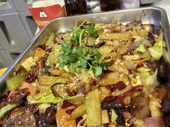 -干老庆贵州留一手烤鱼·地摊火锅(财经大学店)