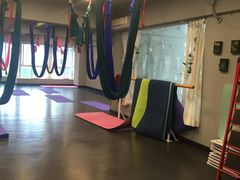 -舞佳舞空中瑜伽馆