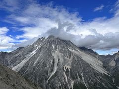 -亚拉雪山风景区