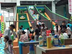 -蒙特利亲子乐园