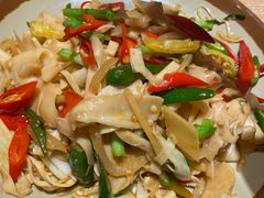 -川堂风·跷脚牛肉·乐山爆炒(宝山日月光店)