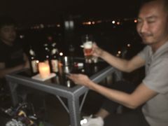 -顽啤熊·酒客酒馆(苏城夜景必选店)