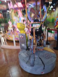 -探奇游乐园(烟台大悦城店)