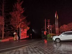 -虹都水岸酒店