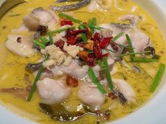 章吴记网红酸菜鱼-章吴记喜瑞餐厅(东东城店)