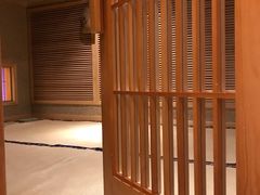 -汤泉良子.足疗按摩.SPA(中关村店)