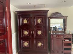 -深圳富苑皇冠假日套房酒店