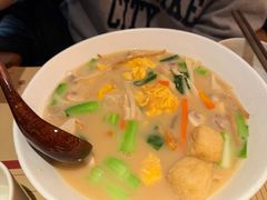 -荣家黄鱼面(南京西路店)