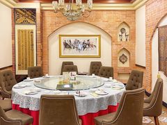 -巴扎美食·新疆菜·西域歌舞表演餐厅(新疆大厦店)