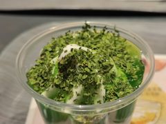 香香香菜新地-麦当劳(中山公园龙之梦店)