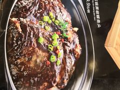 黑椒蝶鱼头-旺仔家常菜生煎包(马端街店)