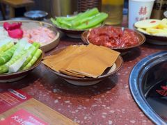 -赵美丽·重庆社区火锅·直营店(火车东站·中豪国际店)
