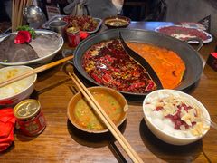 -萍姐火锅·公路夜市(武汉首店)