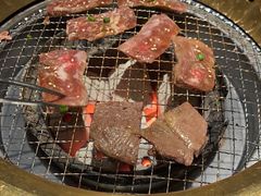 -山川小町·极番烧肉(新地假日广场店)