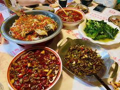 -堂瓦里·33年传统赣菜(第一街区店)