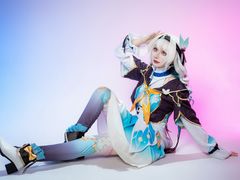 -米游妙妙屋cosplay换装自拍摄影体验馆