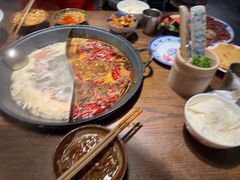 -萍姐火锅·公路夜市(武汉首店)