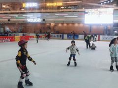 -冠军冰场CHAMPION RINK(凯德广场店)