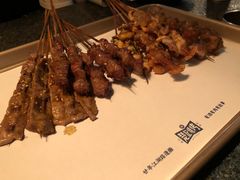 -新楚记烧烤·酒场·夺命肥肠(车公庙店)