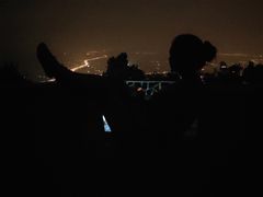 -鬼笑石后山停车场