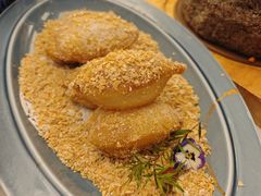 -品海楼·大连海胆锅贴馆(东港店)