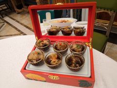 -品海楼·大连海胆锅贴馆(东港店)