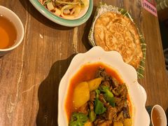 新疆大盘鸡-清真·玛丽亚新疆菜主题餐厅(浙江中路店)