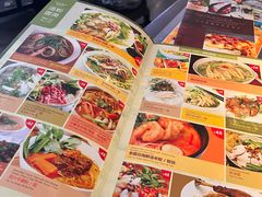 -大头虾越式风味餐厅(光明广场店)