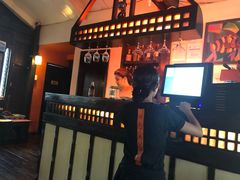 -Trattoria Altrove