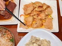-东北风味思缘食府(对湖路店)