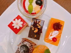 -舟山希尔顿酒店·開自助餐厅