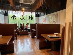 -炼火烤肉店