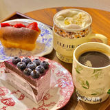 挖到宝！这家 树耳咖啡店 华夫饼也太会了吧✨