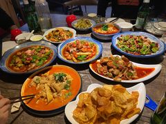 -六福烧烤酒馆(秦隆步行街店)