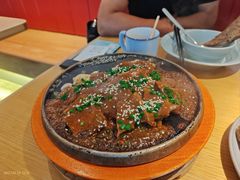 招牌火焰厚切牛肉-蜜桃餐厅·伴山(绿宝广场店)