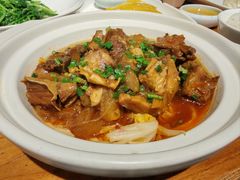 香辣牛筋煲-金枝玉叶上海人家食府(三里河店)