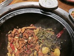 -万里闯关东铁锅炖菜馆(高新旗舰店)