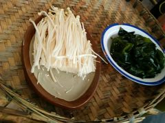 -王婆乔鲜鱼自助火锅(蜀汉路店)
