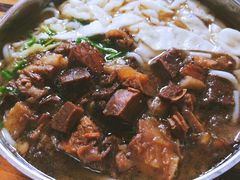 -花溪王记牛肉粉(四季花溪商场店)