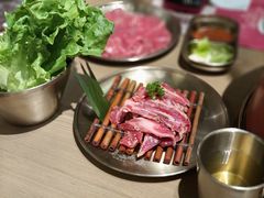 老太太特色瘦牛-西塔老太太泥炉烤肉(双井店)