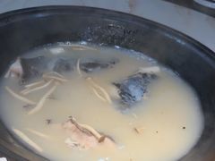 -陈大锅·岳阳鱼馆·地道岳阳菜(美食街店)