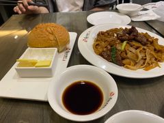 -粤新茶餐厅(江北万达广场店)