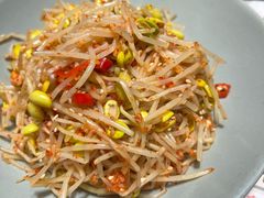 -草家酱蟹炭火烤肉店(珲春南路二店)